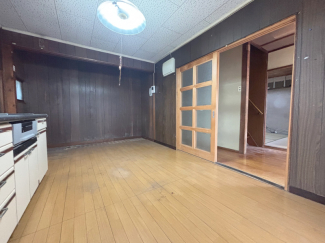 【居間・リビング】