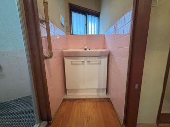 【独立洗面台】