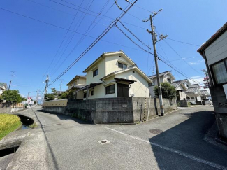 松山市井門町の一戸建ての画像