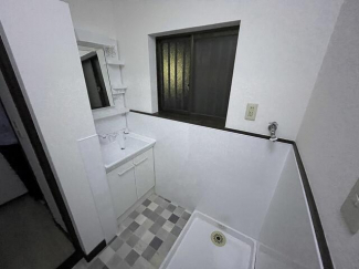 松山市井門町の一戸建ての画像