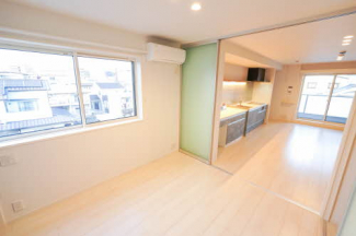 【居間・リビング】