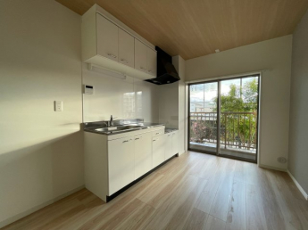 【居間・リビング】