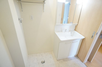 【洗面所】