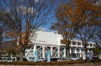 市役所まで1900m