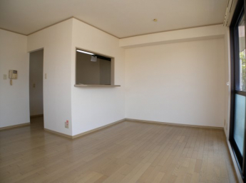 【居間・リビング】