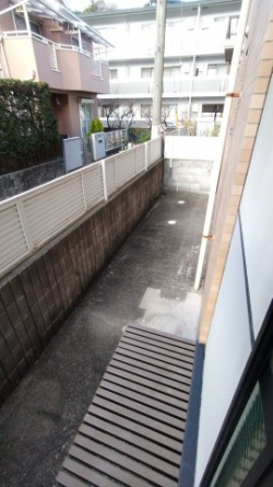 【バルコニー】