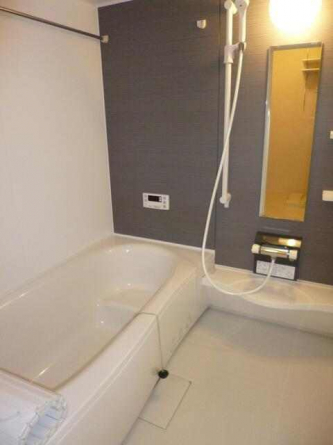 新居浜市田の上２丁目のアパートの画像