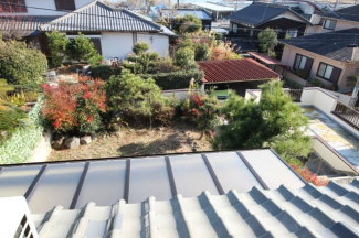 二階から見下ろす庭