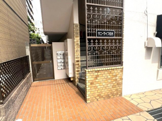 【エントランス】