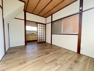 【居間・リビング】