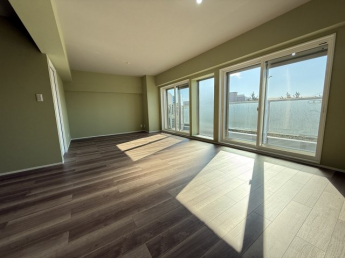 【居間・リビング】