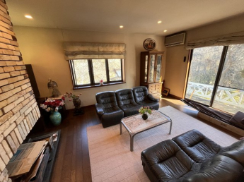 【居間・リビング】