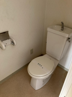 写真は別室のもの