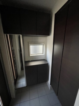 シューズボックスが上下にあるため多くの靴が収納できます