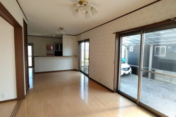 【居間・リビング】