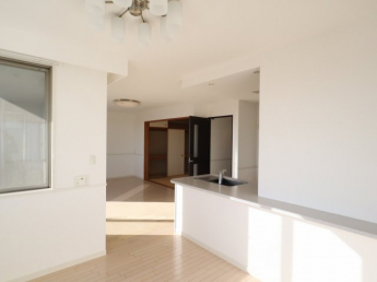 【居間・リビング】