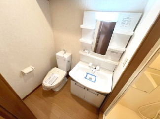【洗面所】