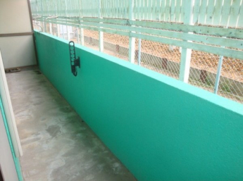 【バルコニー】