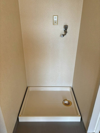 室内洗濯機置場です