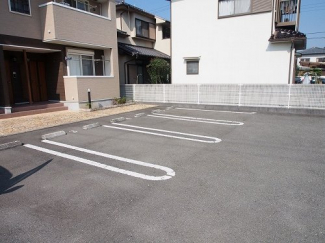 駐車場に車を止められます