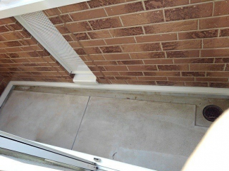 落ち着いた時間を過ごせるバルコニーです