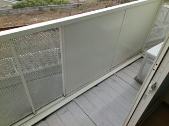 【バルコニー】