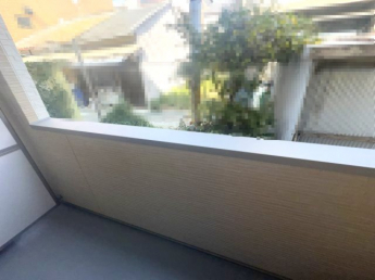 【バルコニー】