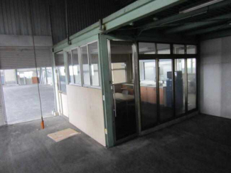 長浜市祇園町の倉庫の画像