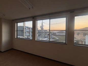 辻井一丁目福田テナントの画像