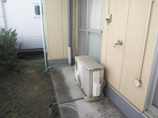 松山市和泉南１丁目のアパートの画像