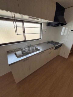 松山市余戸南３丁目のアパートの画像