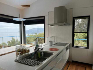 宇和海が見渡せる別荘の画像