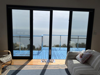 宇和海が見渡せる別荘の画像