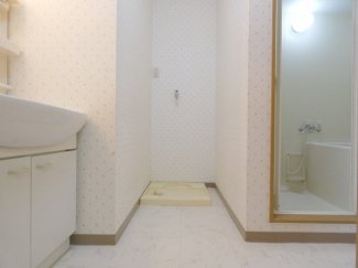 【洗面所】