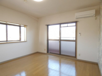 出窓があるので風通しがいいですよ☆