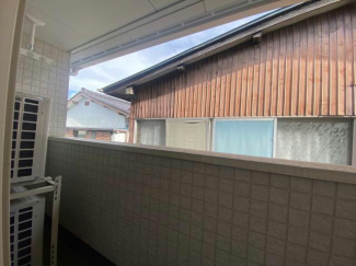 【バルコニー】