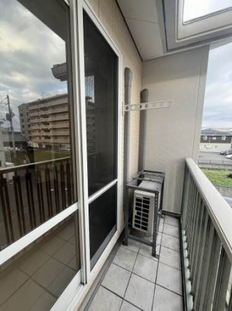 【バルコニー】