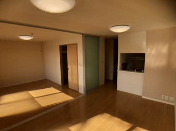 【居間・リビング】