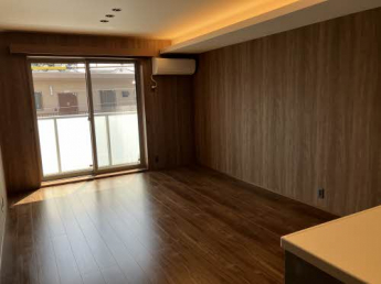 【居間・リビング】