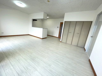 【居間・リビング】