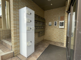 【エントランス】