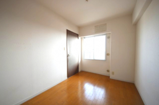 約5帖の洋室別角度