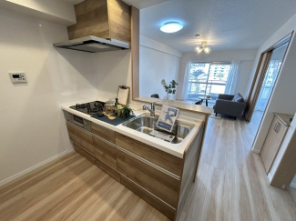 コンパクトなキッチンで掃除もラクラク