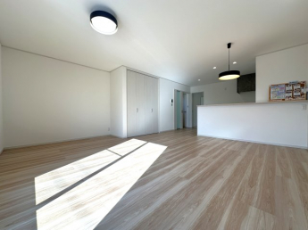 【居間・リビング】