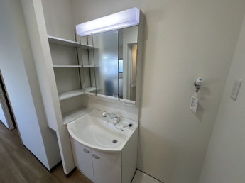 【独立洗面台】