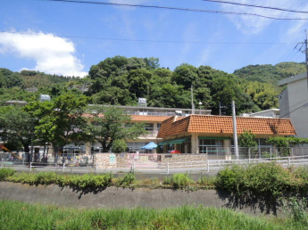 千丈保育所まで978m