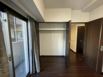 北東洋室の収納です。