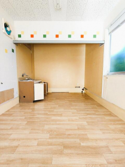 南宇和郡愛南町御荘平城の事務所の画像