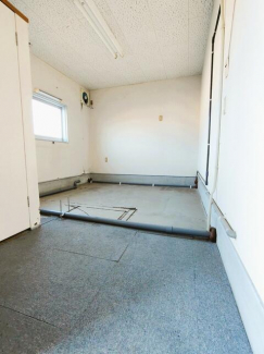 南宇和郡愛南町御荘平城の事務所の画像