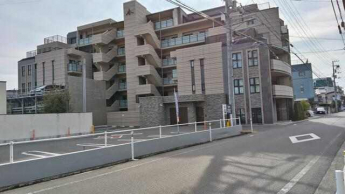 前面道路含む写真